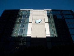 Twitter Begins Laying Off Employees