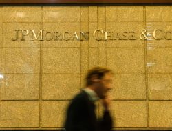 JPMorgan Sets Aside Money for Bad Debts as ‘Mild Recession’ Looms